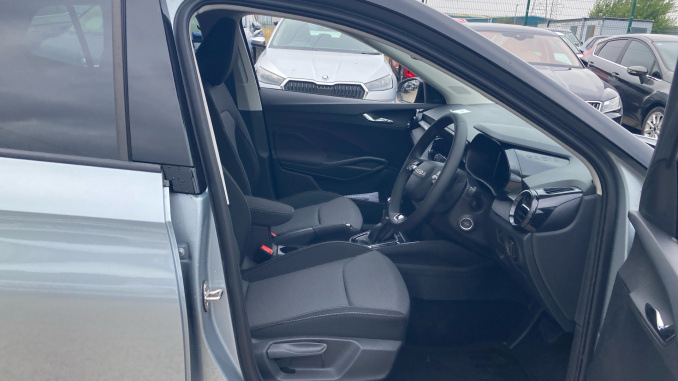 Skoda Fabia 1.0 TSI 116 Design Edition 5dr DSG Petrol Hatchback - Image 15